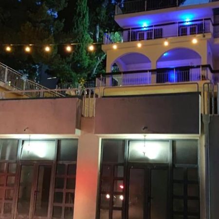 Apartments Nautilus Улцинь Екстер'єр фото